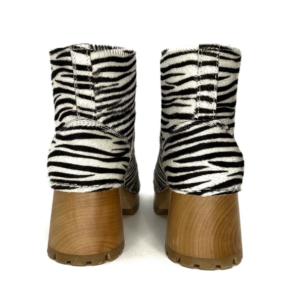 NEW Swedish Hasbeens Zebra Print Calf Hair Wooden Clog Booties Size 36/6 New - Picture 4 of 12